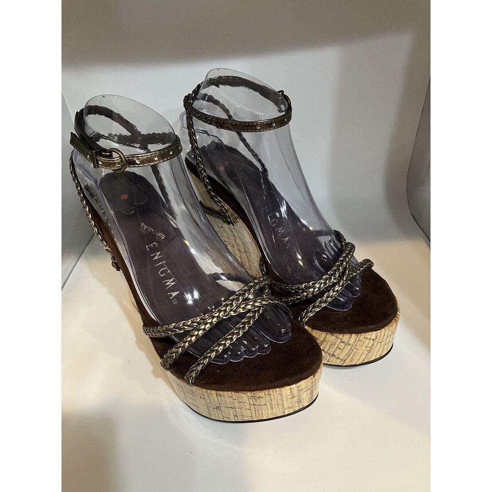 Enigma Ladies Bronze Sandals Sz 8 Strappy W/ Wedge Heels Style W379 -E20